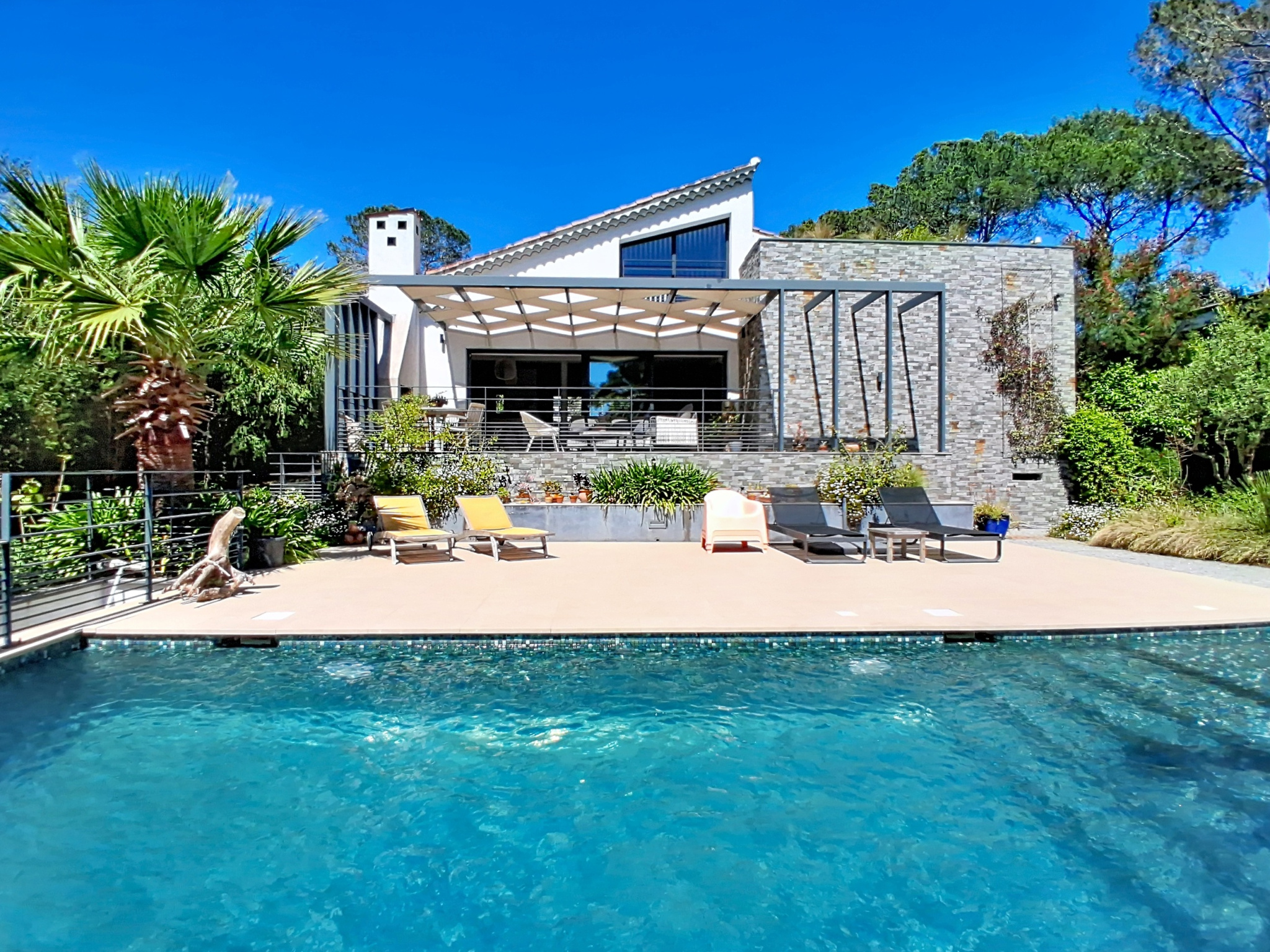 Maison 7 pièces 184m2