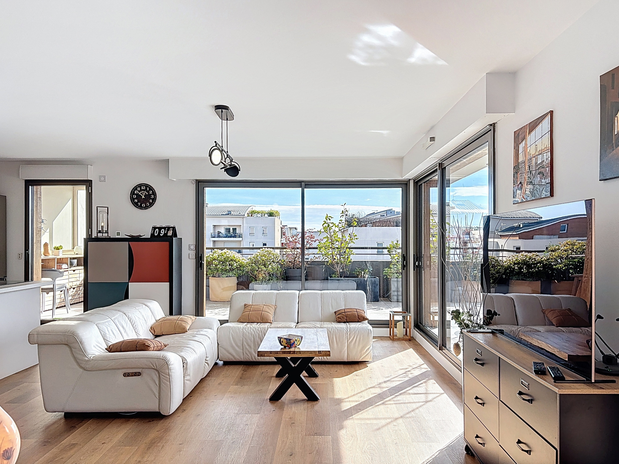 F3 denier étage – 170 m2 de terrasse
