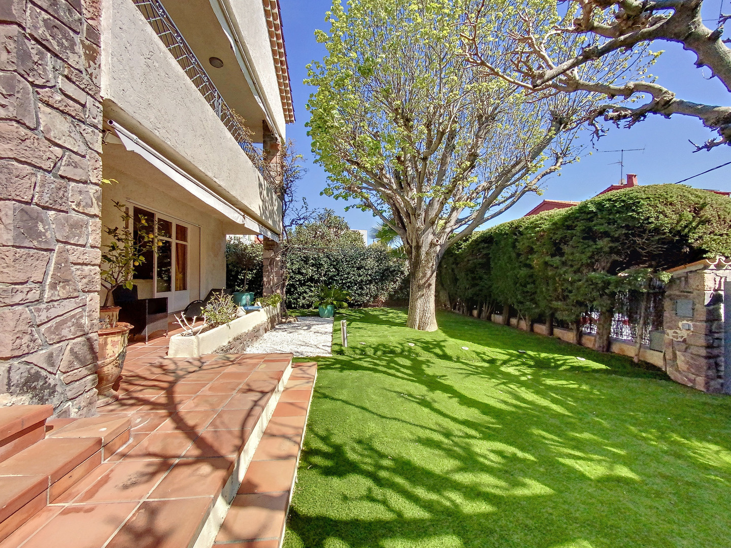 Villa 2 appartements au centre-ville