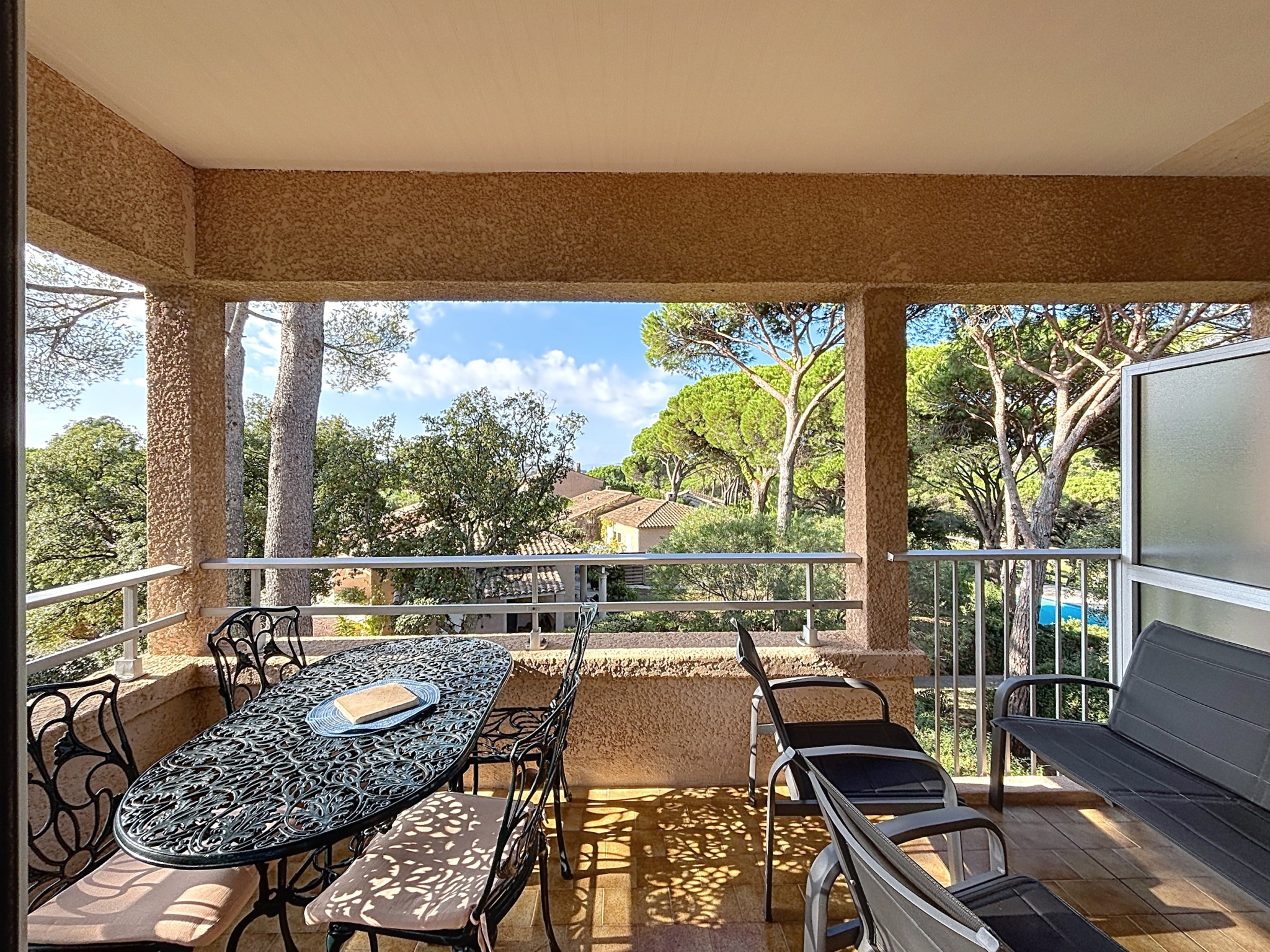 APPARTEMENT 2 PIECES – VALESCURE LES GOLFS