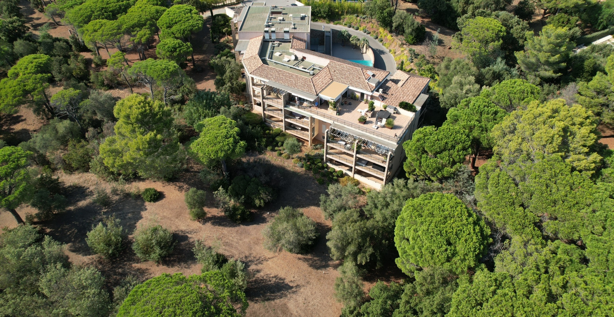 APPARTEMENT 2 PIECES – VALESCURE LES GOLFS